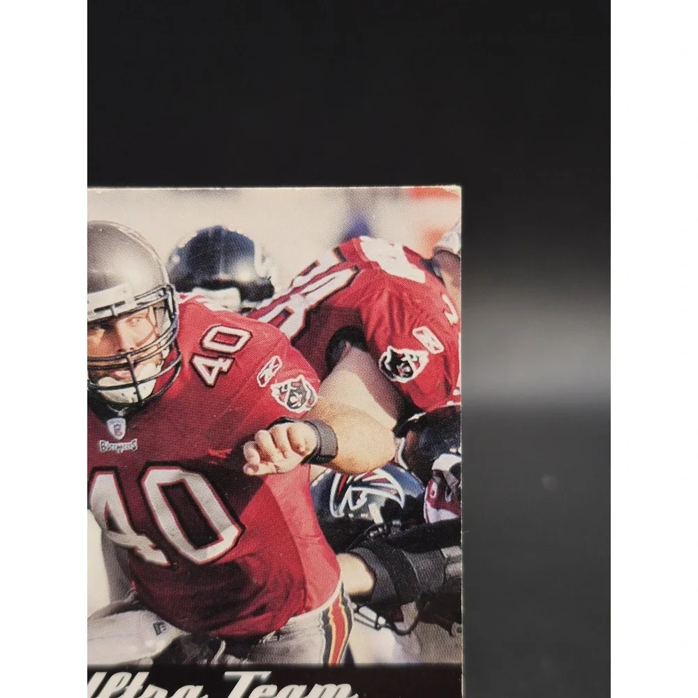 2005 Fleer Ultra Mike Alstott ##AU-MA Game-Worn Jersey All-Ultra Team Buccaneers
